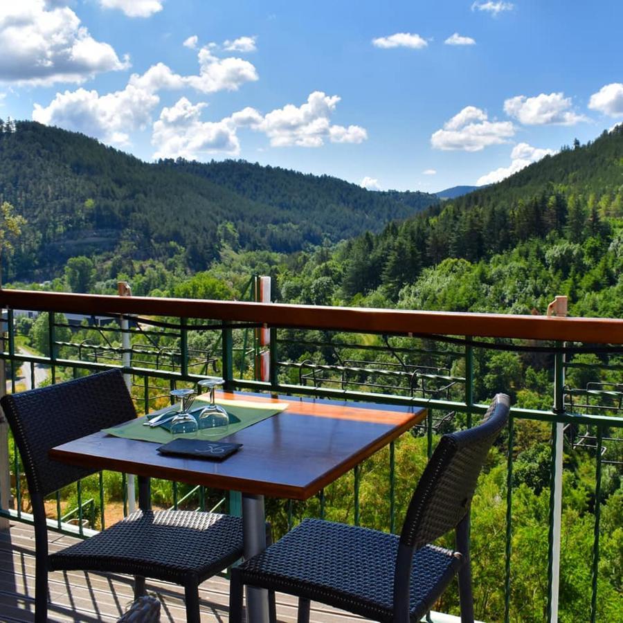 Hotel Des Rochers Marvejols Bagian luar foto