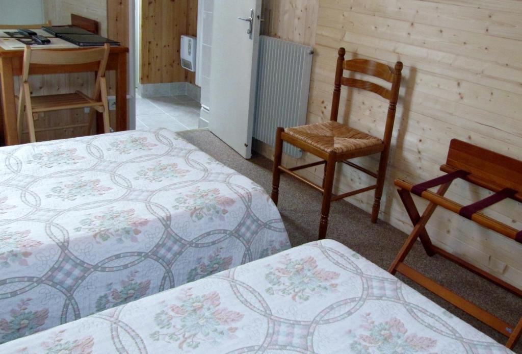 Hotel Des Rochers Marvejols Bagian luar foto
