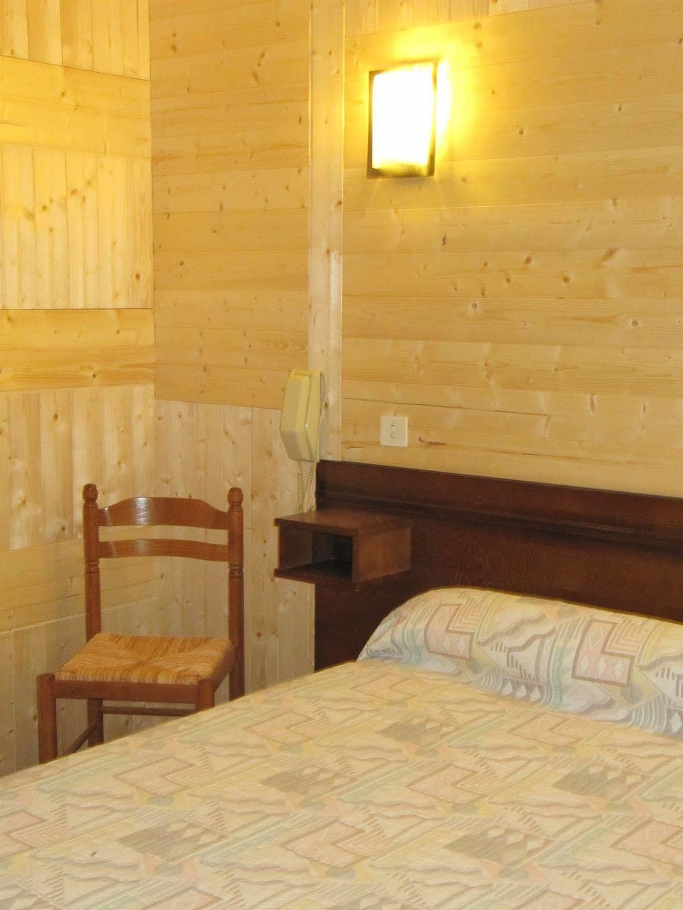 Hotel Des Rochers Marvejols Bagian luar foto