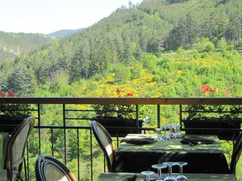Hotel Des Rochers Marvejols Bagian luar foto